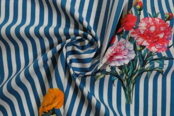 Lady McElroy - Coastal Carnations - Navy - Cotton Pure Lawn - Remnant - 3m