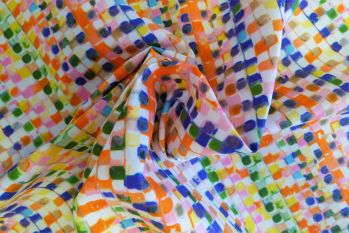 Lady McElroy Colour Queue - Marlie-Care Lawn - Remnant - 3m