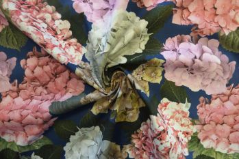 Lady McElroy Hydrangea Story - Marine Marlie-Care Lawn - Remnant - 3m